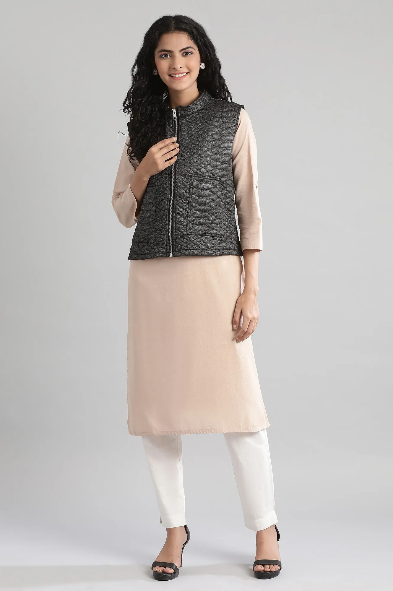 Black Collar Neck Quilted Jacket