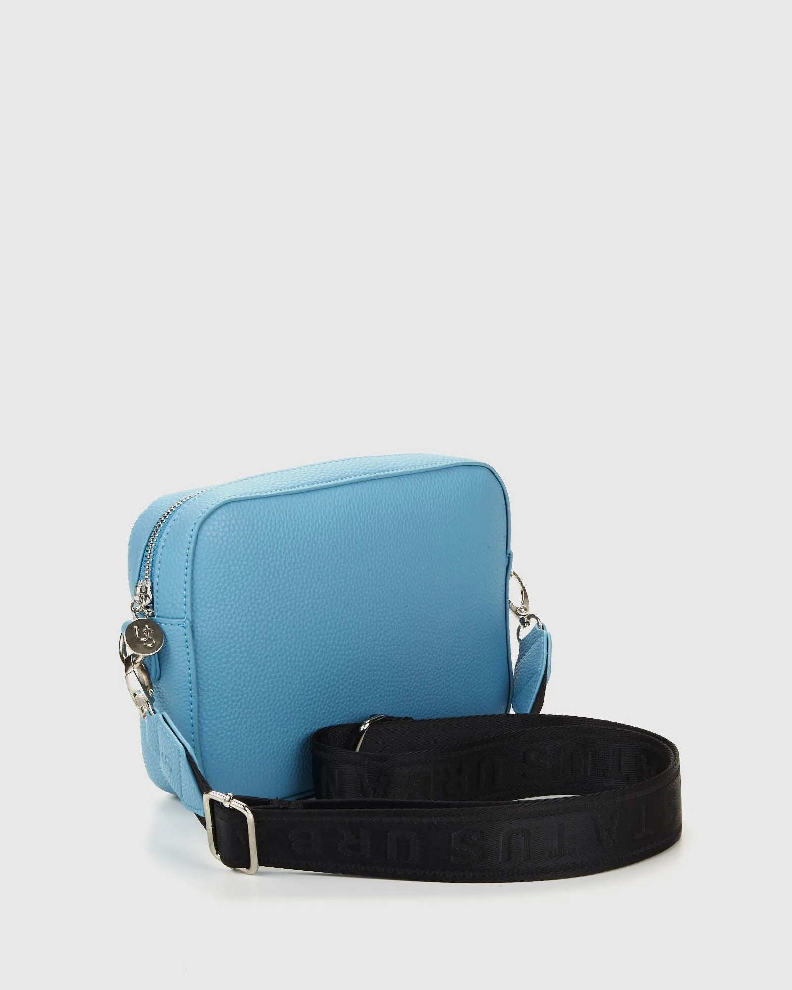 BOND Camera Crossbody Blue