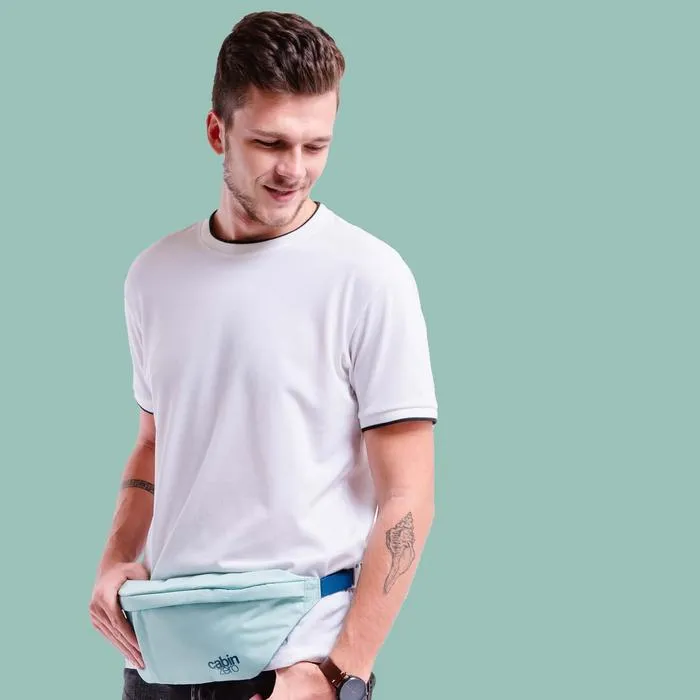 Cabinzero Hip Pack 2L in Green Lagoon Color