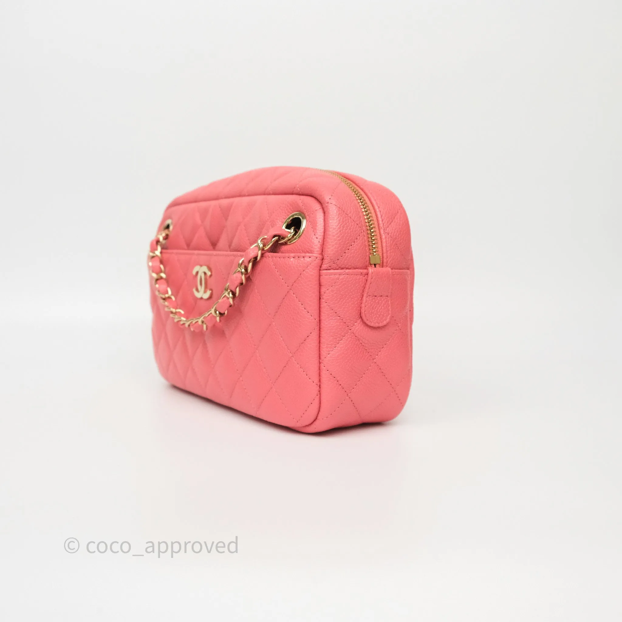 Chanel Camera Case Quilted Pink Shiny Caviar Gold Hardware