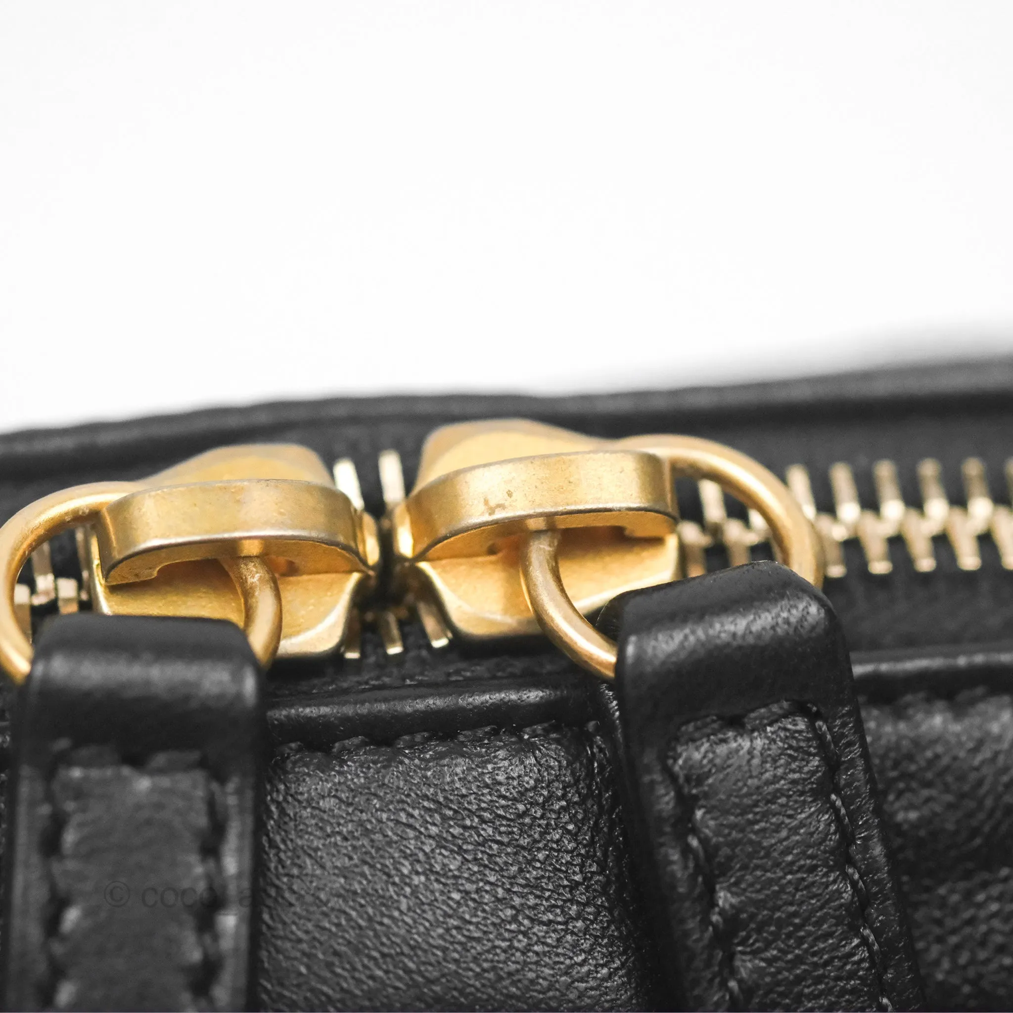 Chanel Quilted CC Pearl Crush Camera Case Black Lambskin Gold Hardware