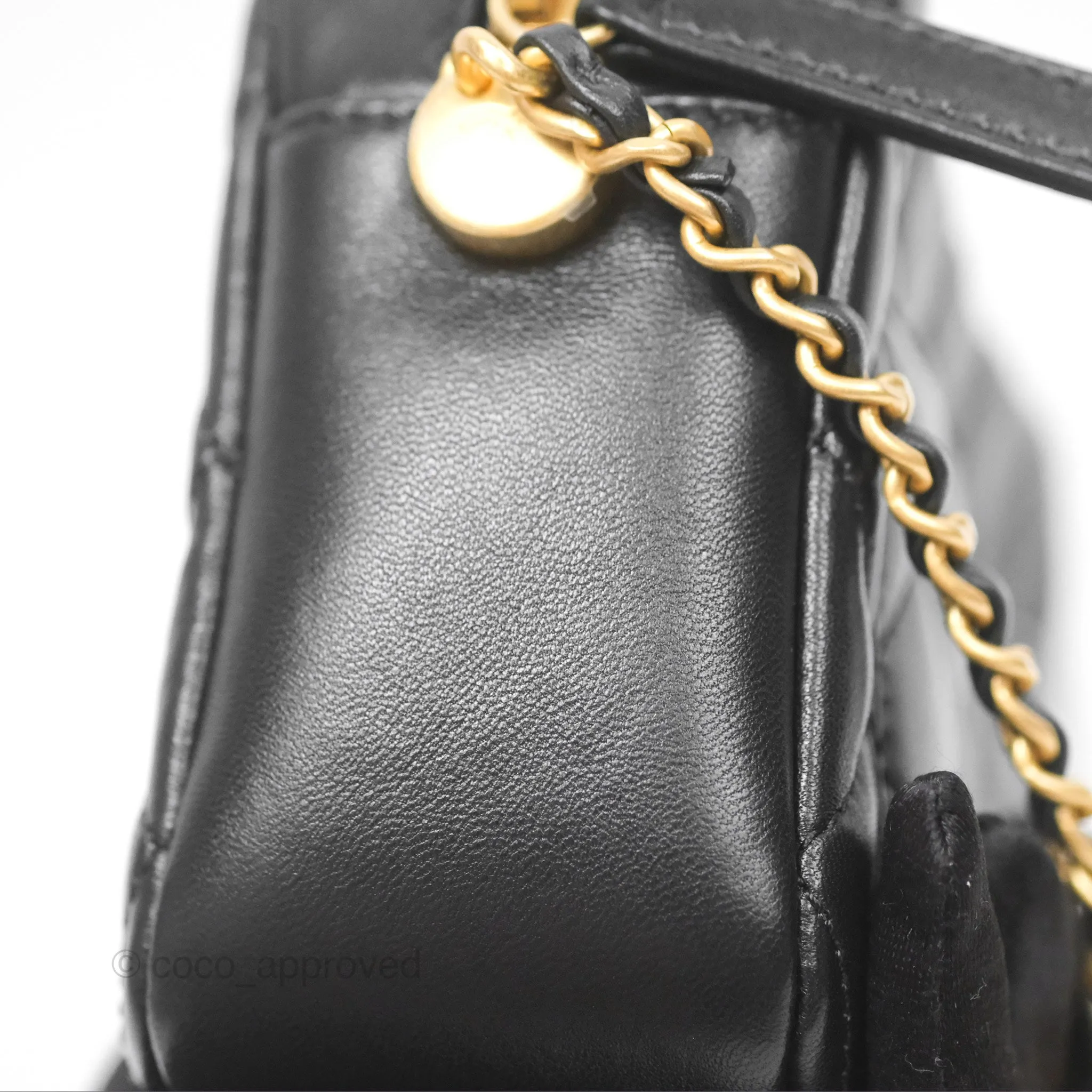 Chanel Quilted CC Pearl Crush Camera Case Black Lambskin Gold Hardware