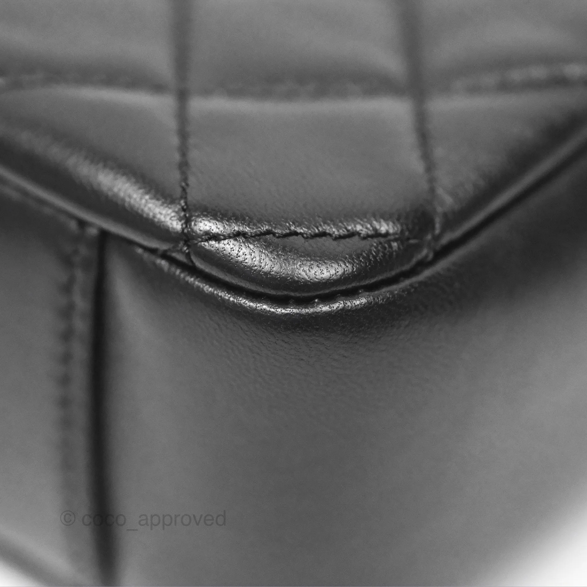 Chanel Quilted CC Pearl Crush Camera Case Black Lambskin Gold Hardware