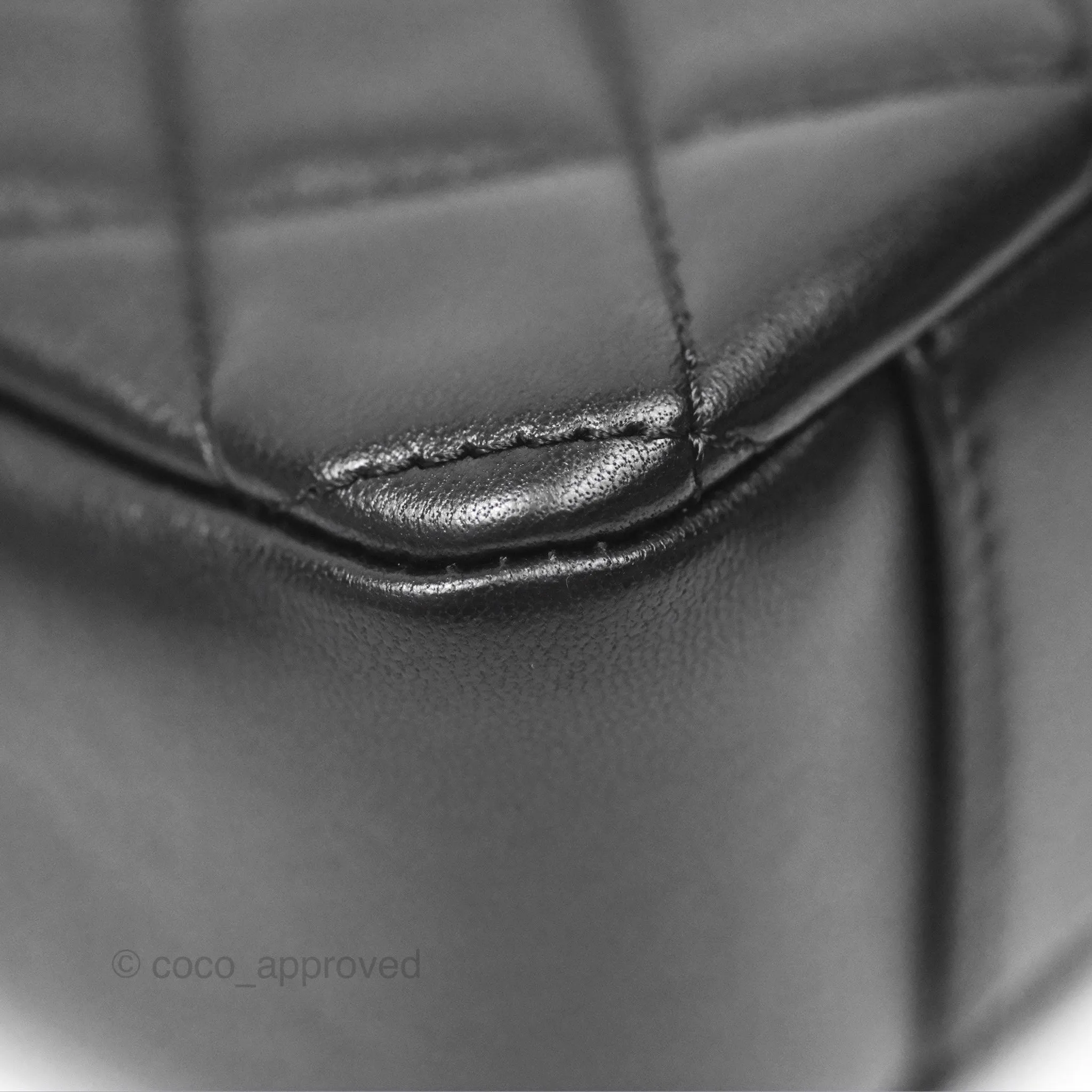 Chanel Quilted CC Pearl Crush Camera Case Black Lambskin Gold Hardware
