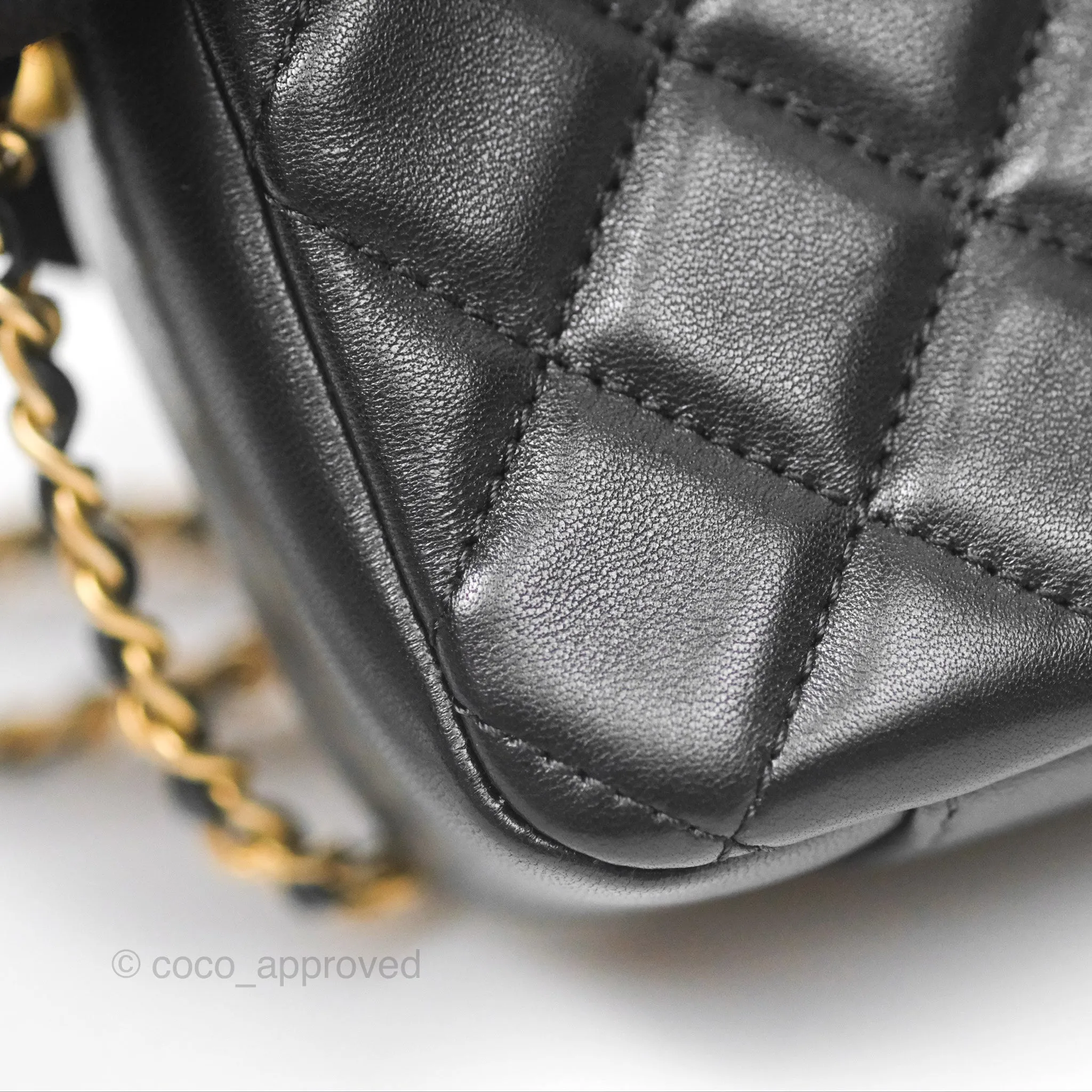 Chanel Quilted CC Pearl Crush Camera Case Black Lambskin Gold Hardware