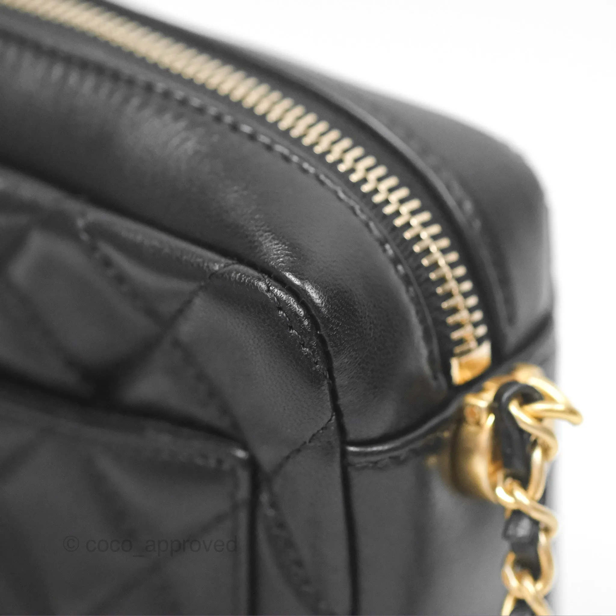 Chanel Quilted CC Pearl Crush Camera Case Black Lambskin Gold Hardware