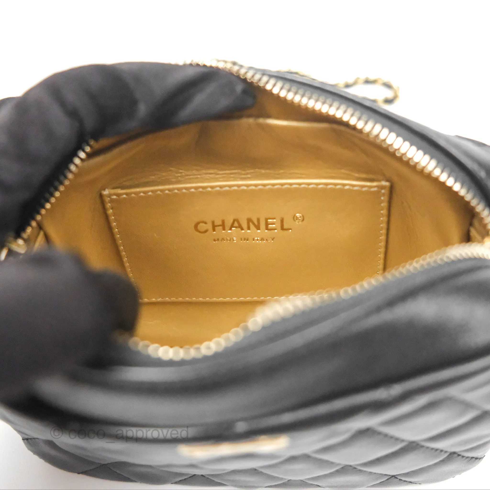 Chanel Quilted CC Pearl Crush Camera Case Black Lambskin Gold Hardware