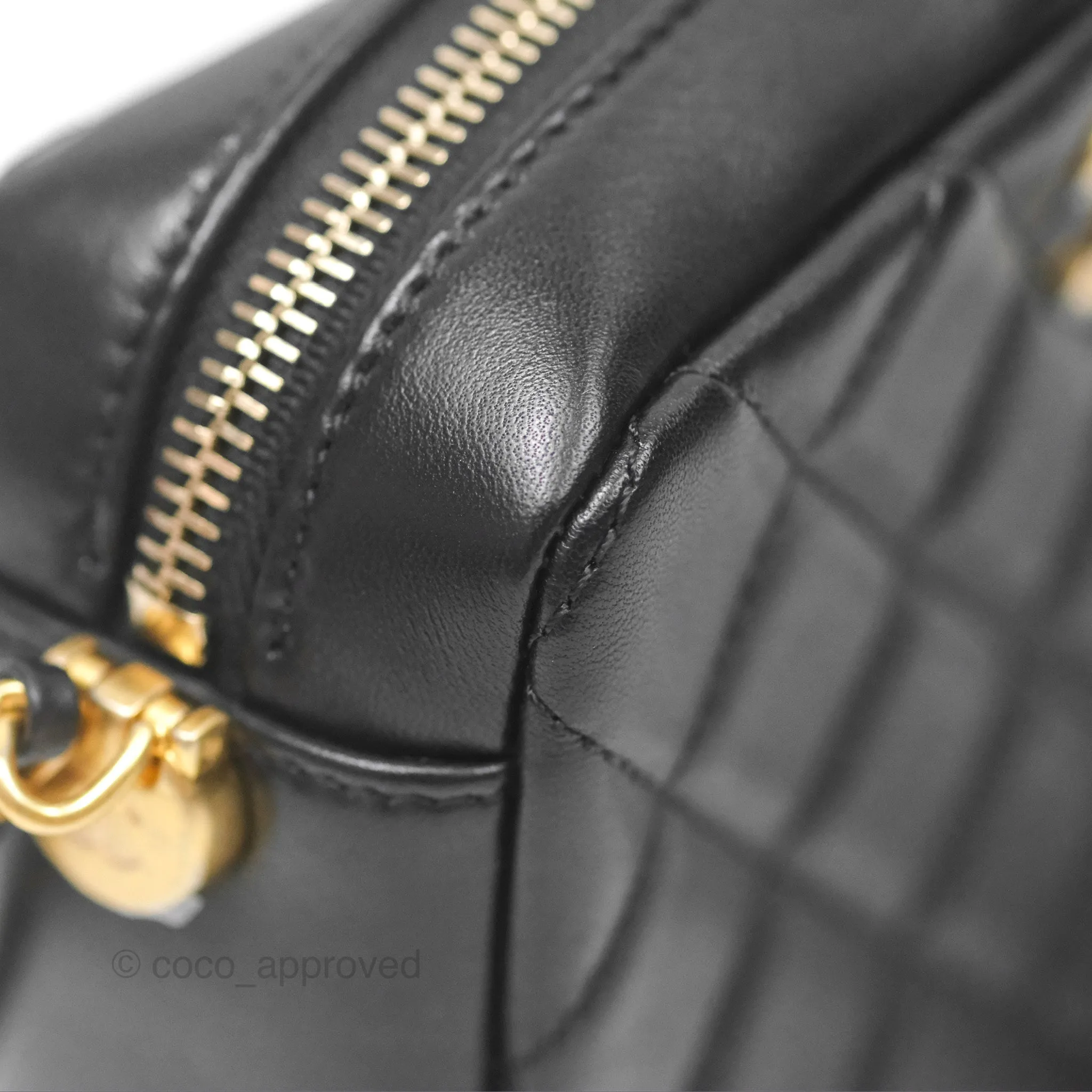Chanel Quilted CC Pearl Crush Camera Case Black Lambskin Gold Hardware