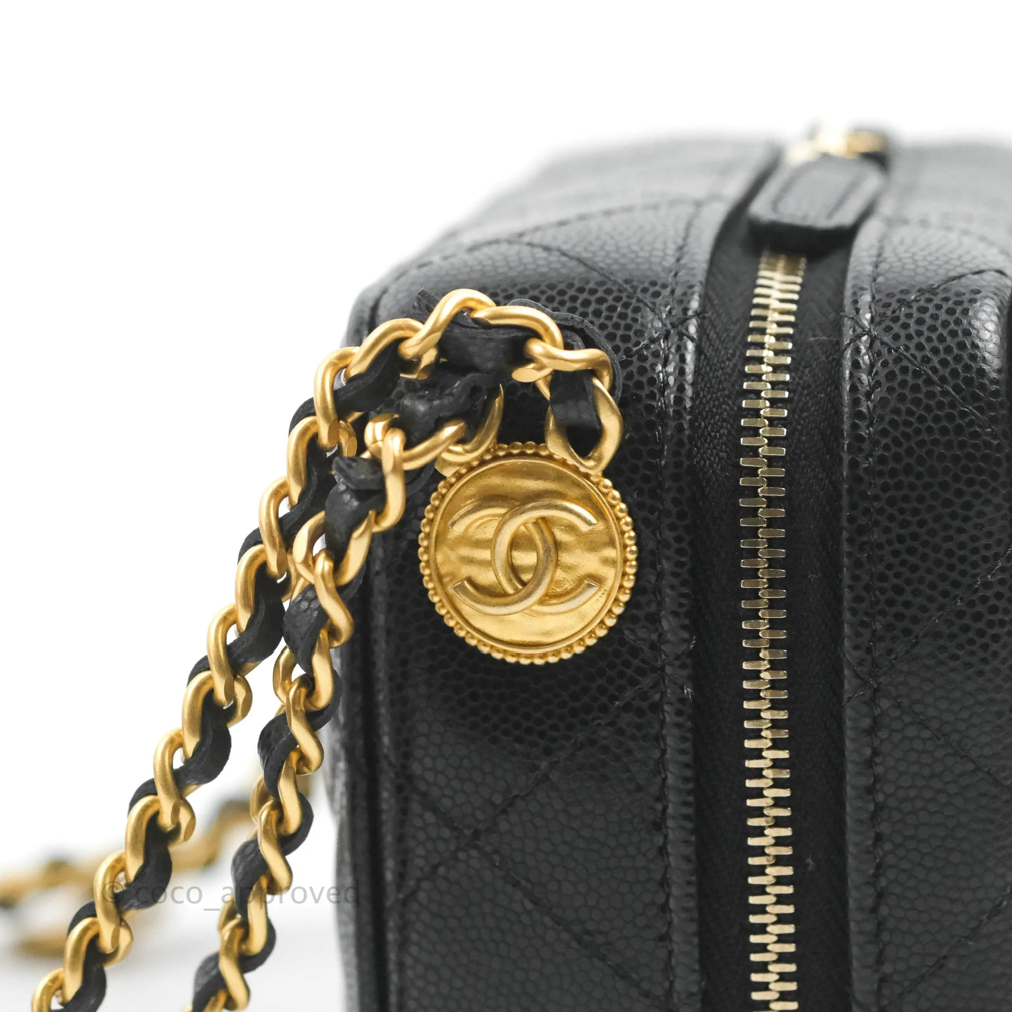 Chanel Quilted Twist Your Buttons Camera Black Caviar Gold Hardware