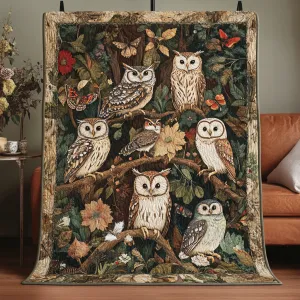 Folk Feathers Quilted Blanket NCU0NVH142