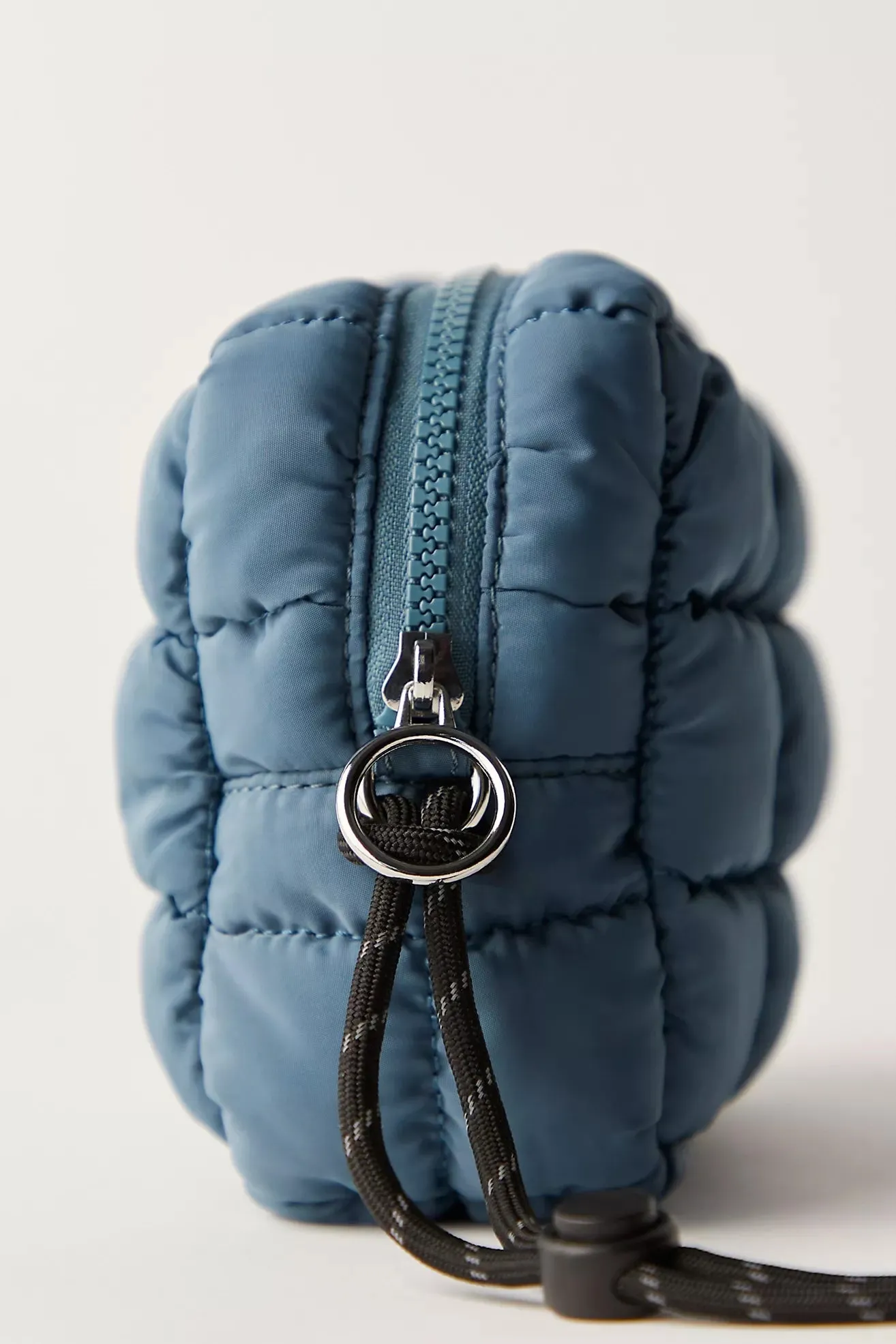 Free People Mini Case