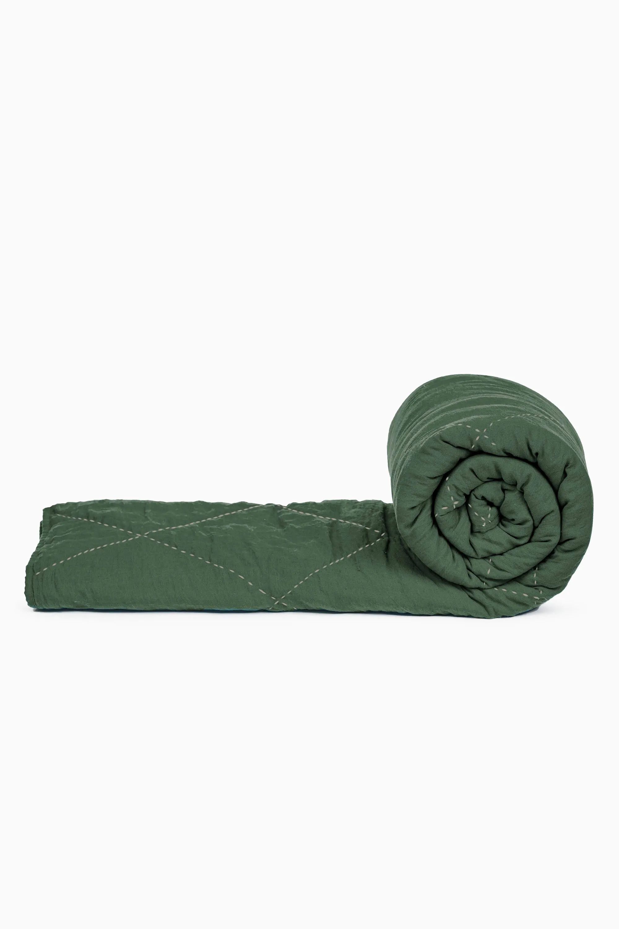 Linen Vibrant Hand Quilted Quilt-Angora White