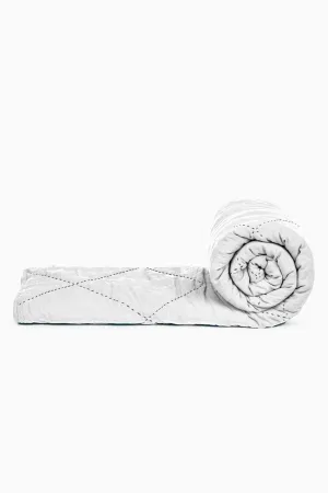 Linen Vibrant Hand Quilted Quilt-Angora White