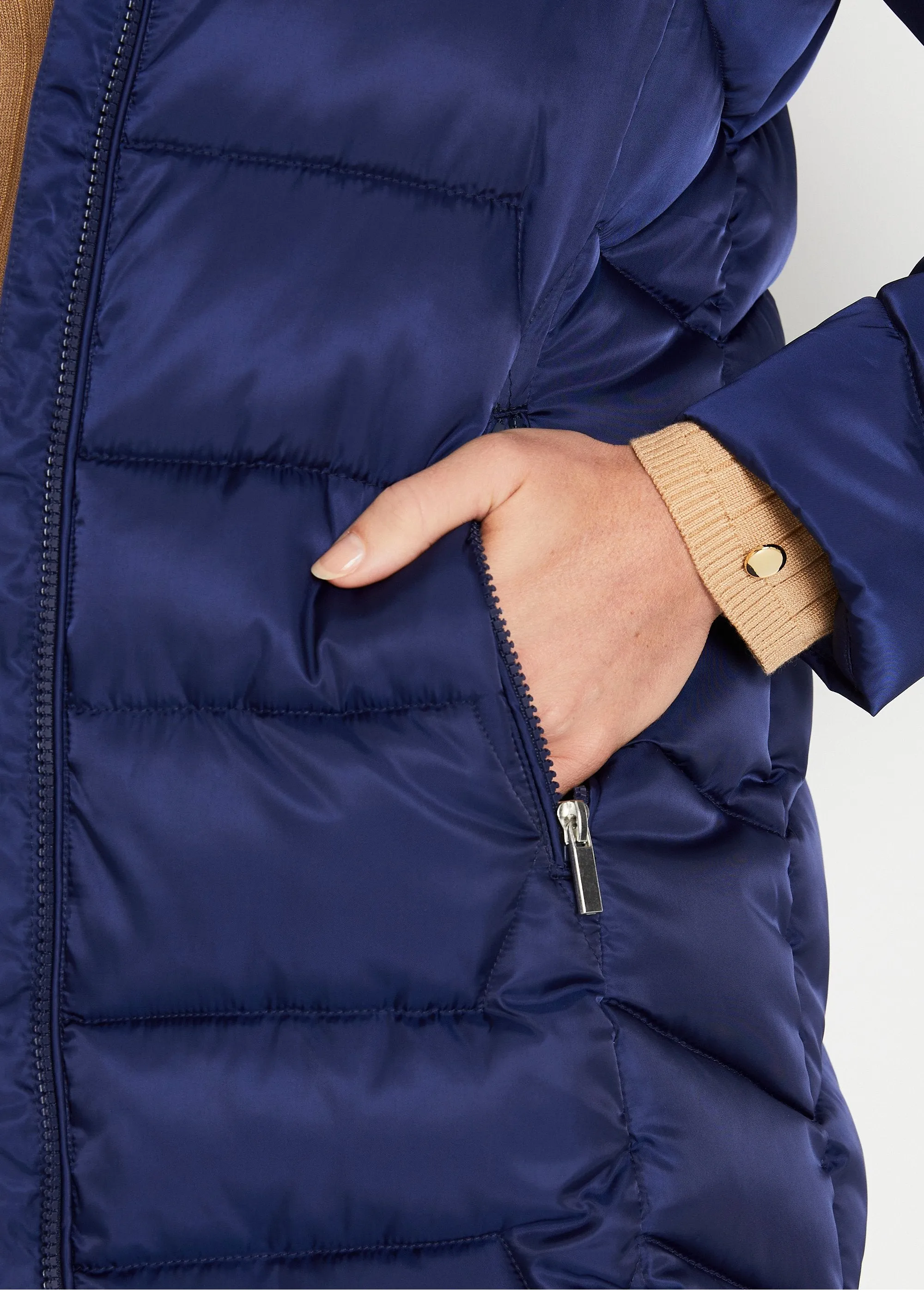 Long quilted hooded down jacket