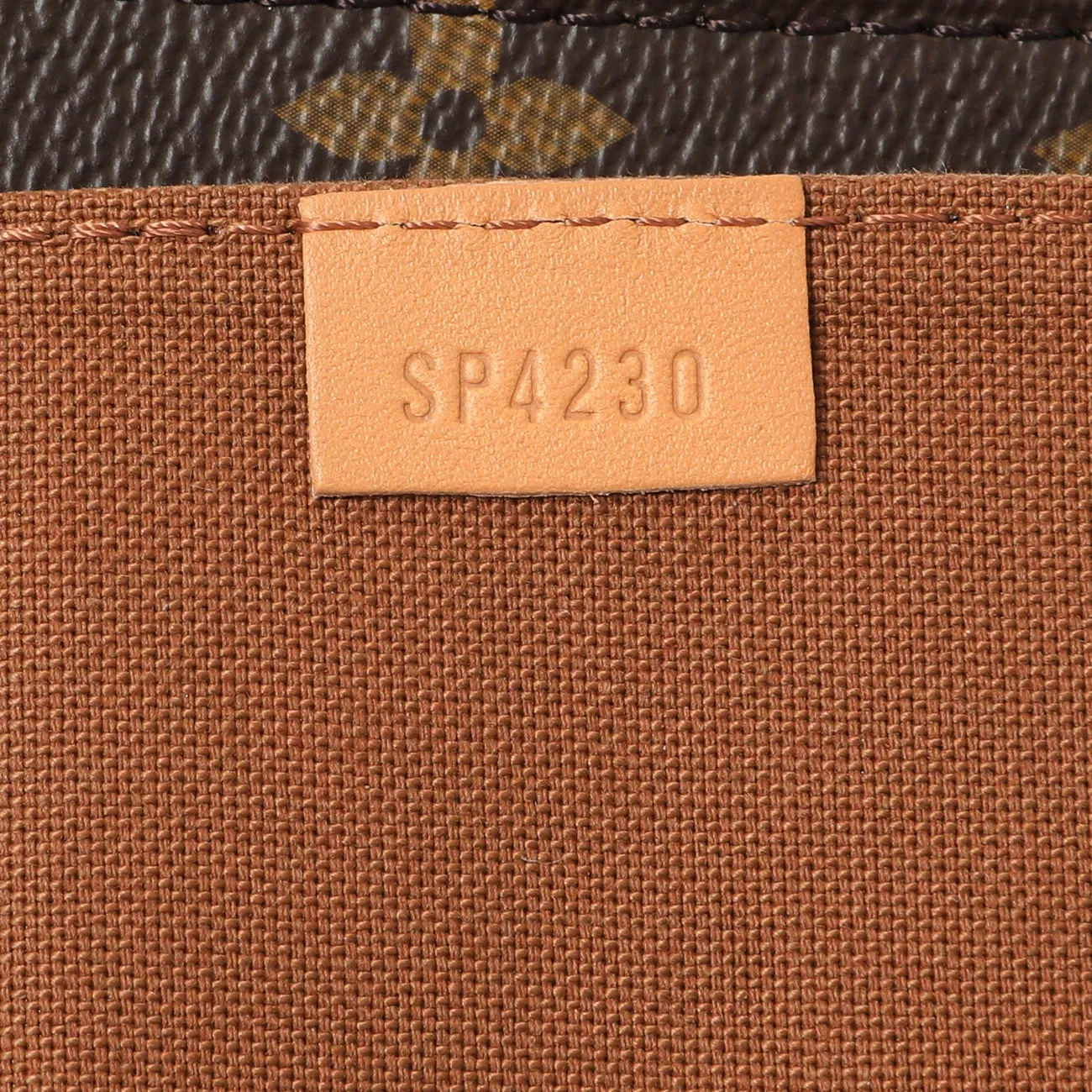 Louis Vuitton Monogram Petit Sac Plat