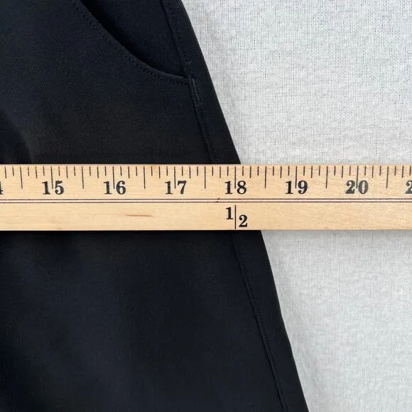 LULULEMON Noir Short 5.5” Womens 4 Black High Rise Pleated Elastic Tie Waist