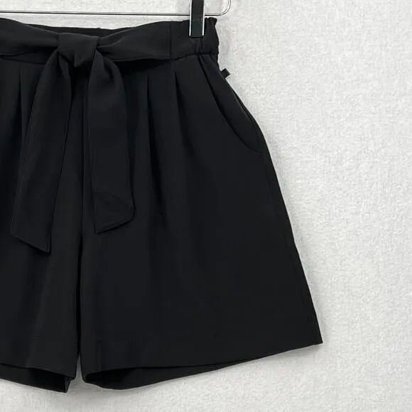 LULULEMON Noir Short 5.5” Womens 4 Black High Rise Pleated Elastic Tie Waist
