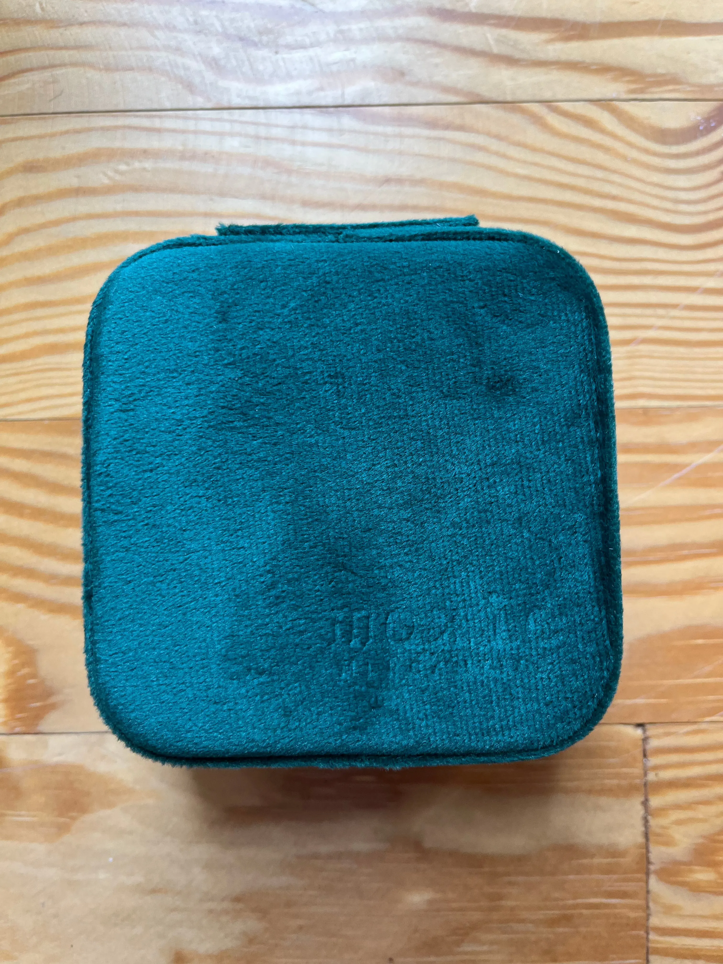 Moxie Travel Jewelry Box