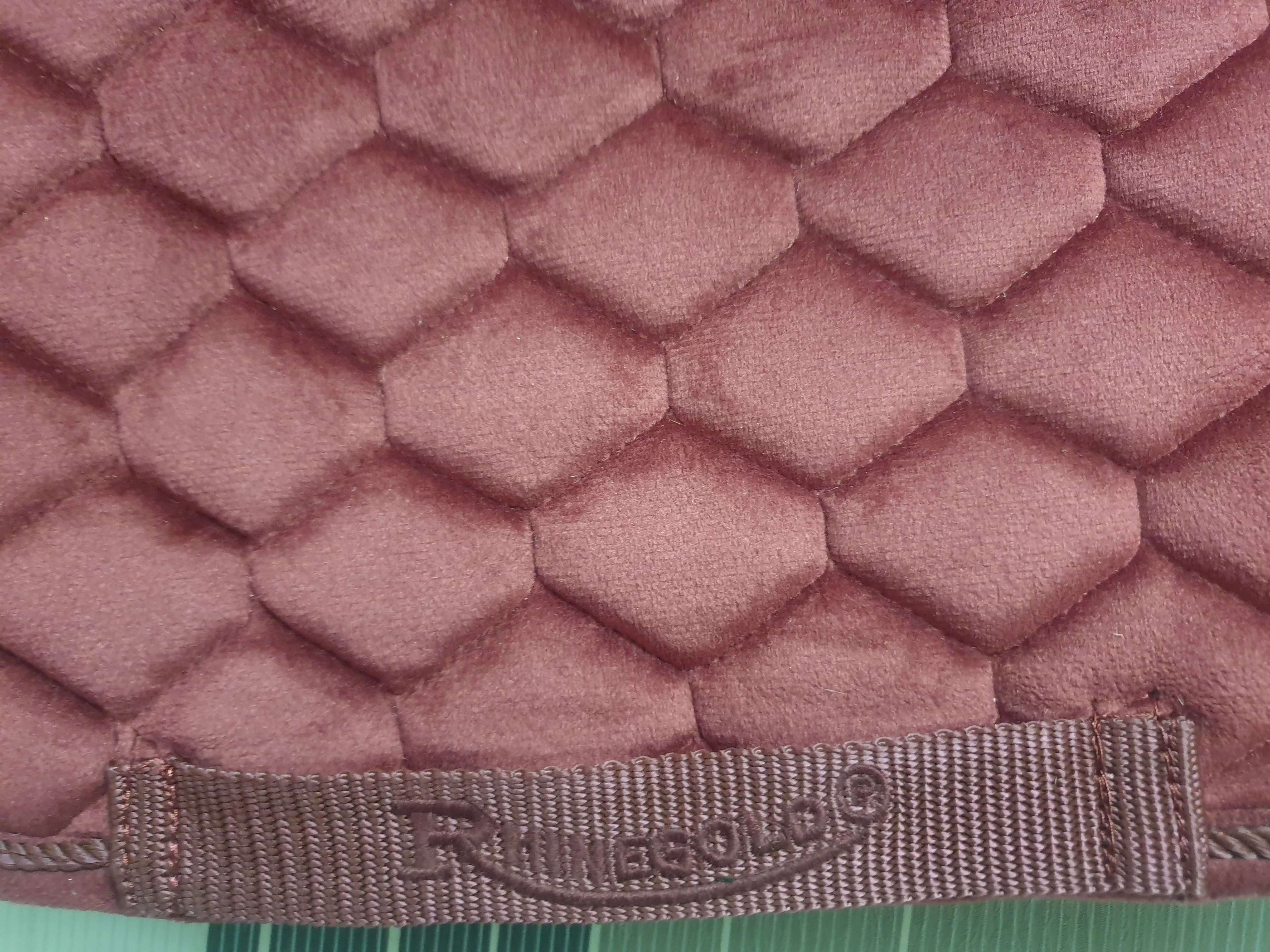 New rhinegold velvet hexagon saddle pad FREE POSTAGE🟢