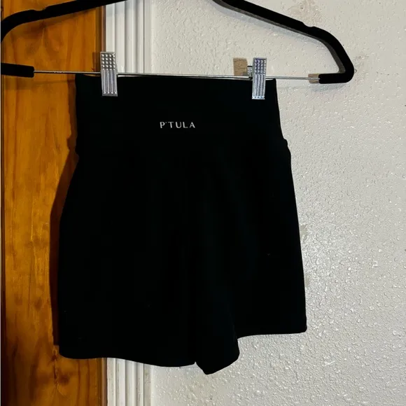 P’tula Sierra Shorts 4” Black  - Size Small  Athletic Gym Lounge New