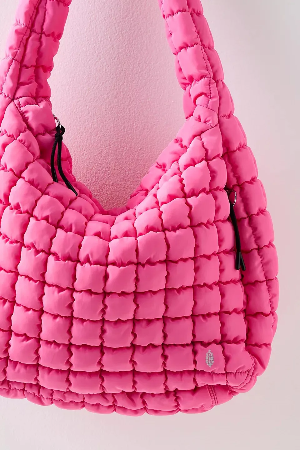 quilted carryall bag in bubblegum