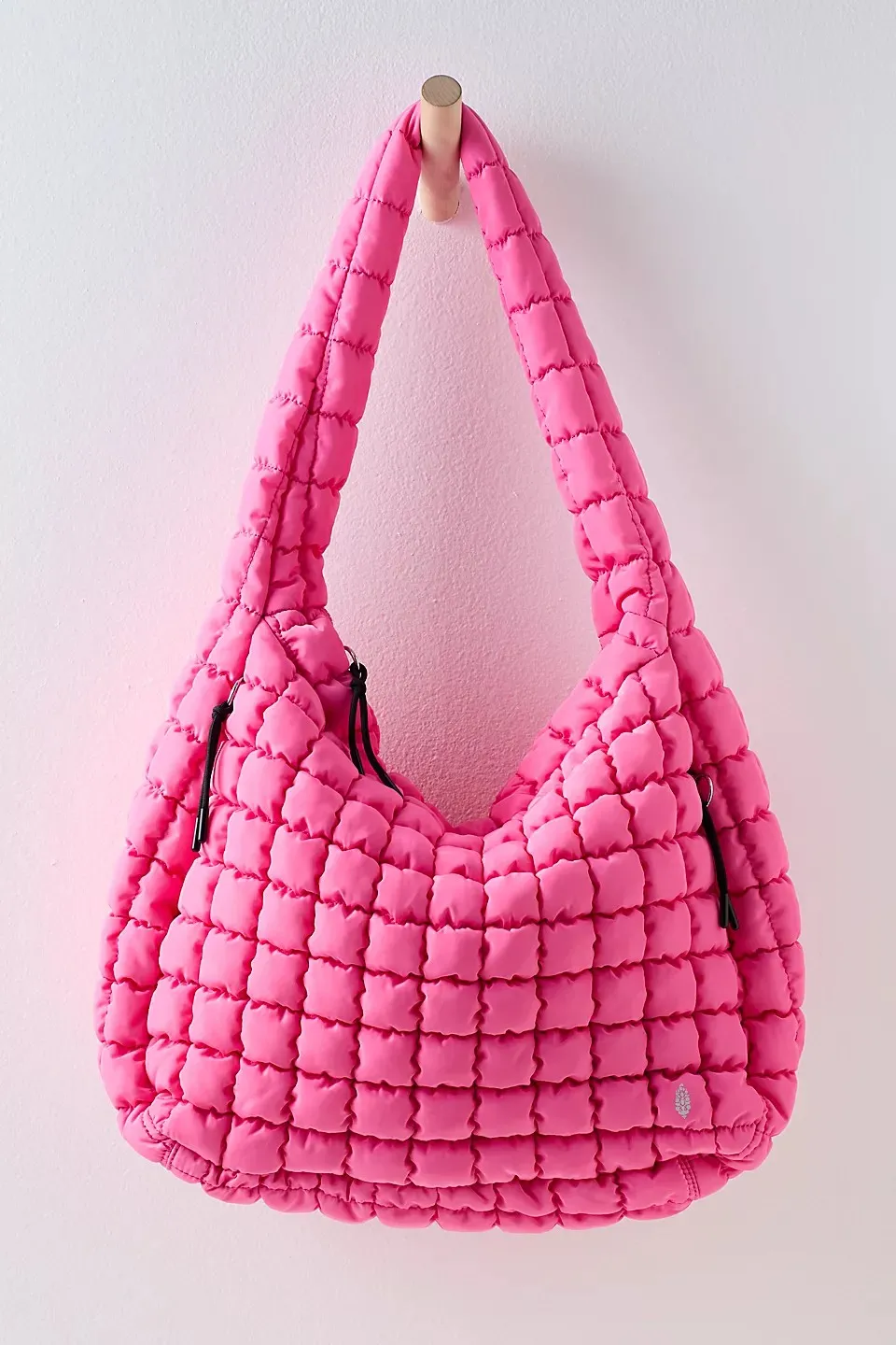 quilted carryall bag in bubblegum