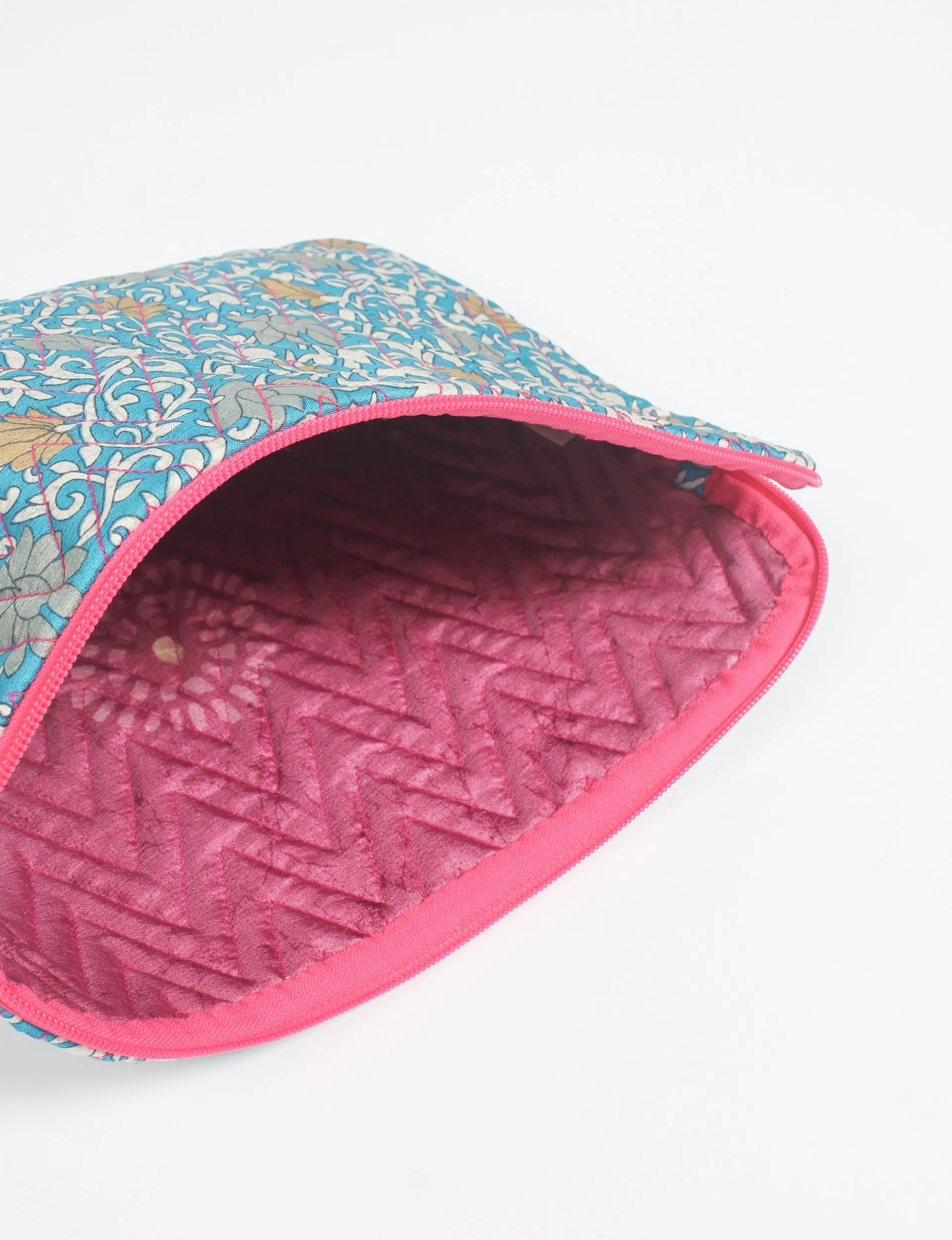 QUILTED LAPTOP SLEEVE 13_14