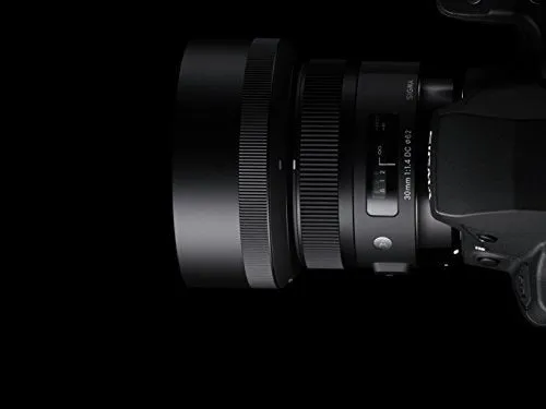 Sigma 30mm f/1.4 DC HSM Lens