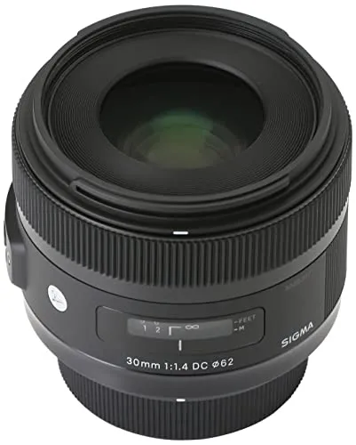 Sigma 30mm f/1.4 DC HSM Lens