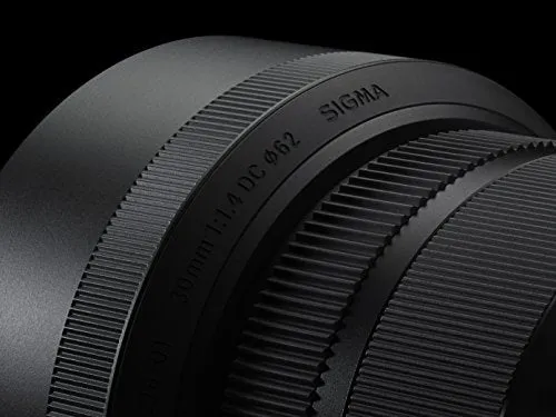 Sigma 30mm f/1.4 DC HSM Lens
