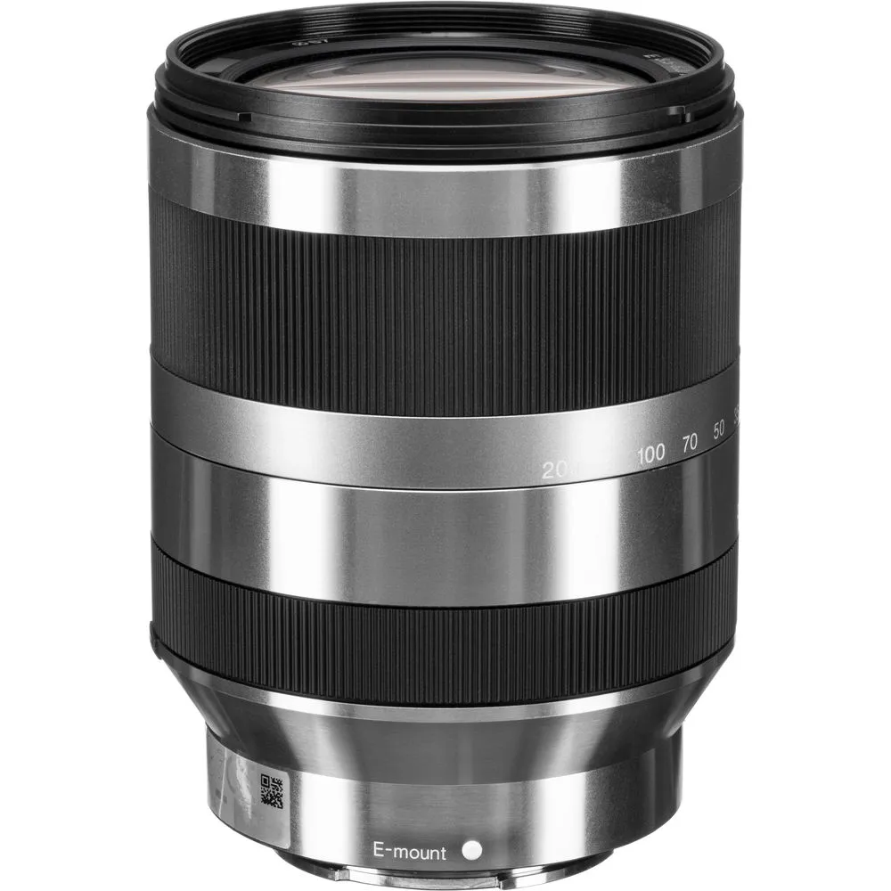 Sony E 18-200mm f/3.5-6.3 OSS Lens