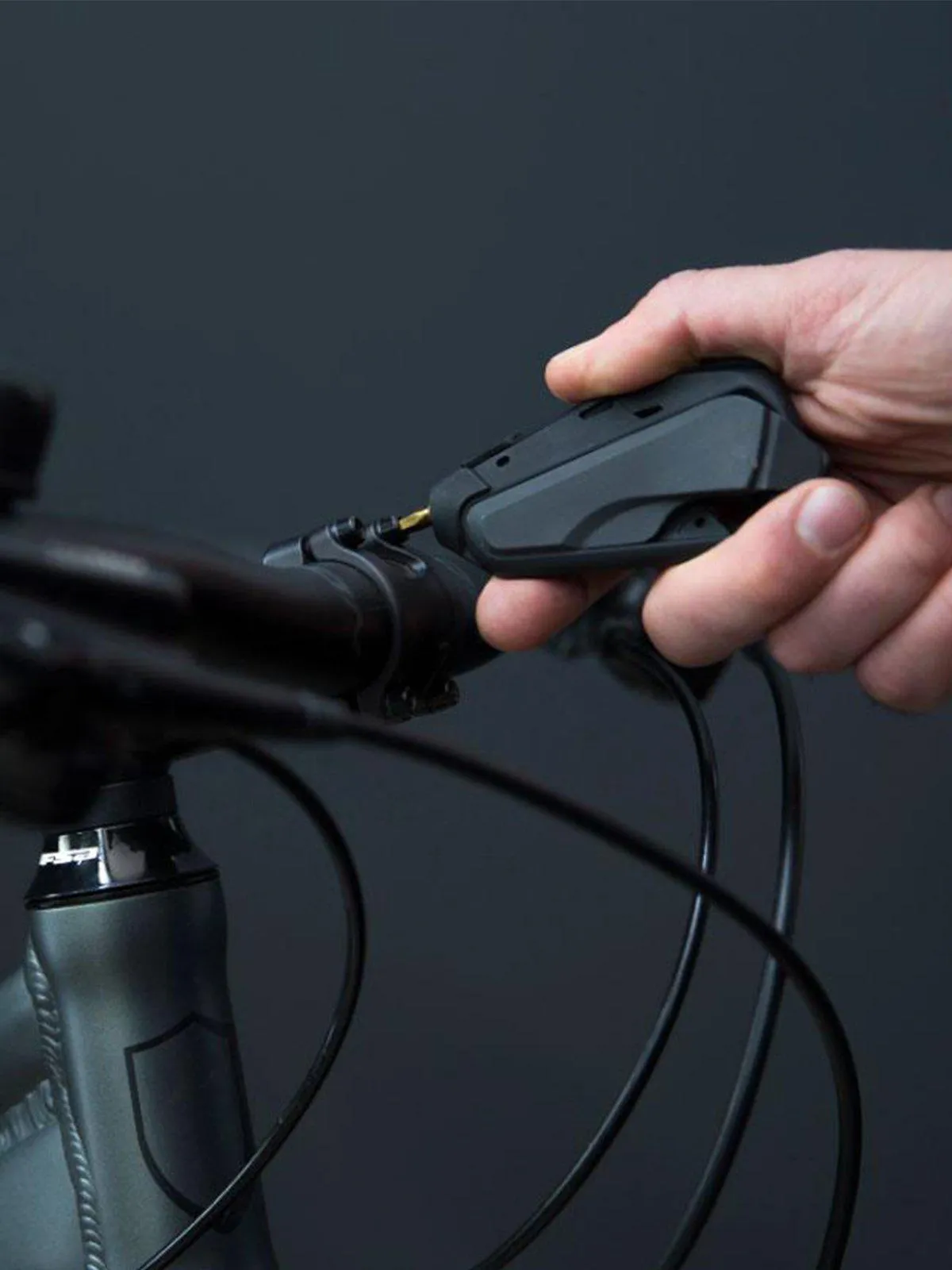 Tactica M110 Bike Toolkit Black