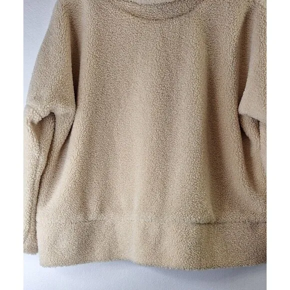 TUCKERNUCK Rollins Cream Fleece Turtleneck Pullover Sweater Women's M Gorpcore