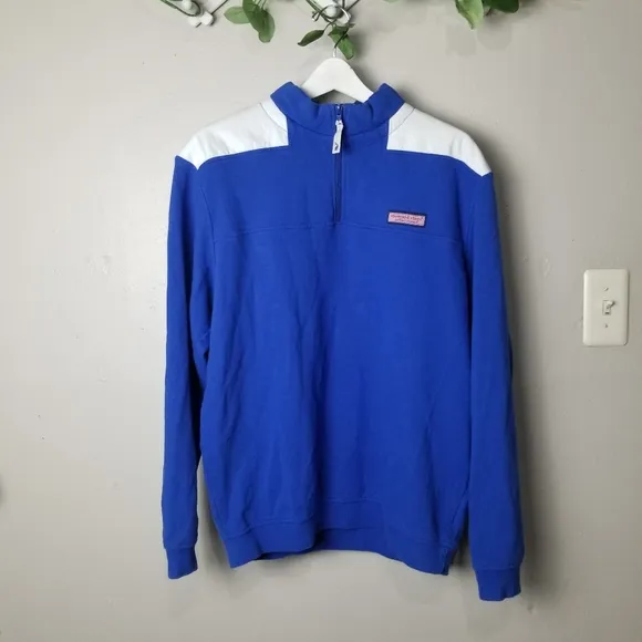 Vineyard Vines color block sweatshirt size…