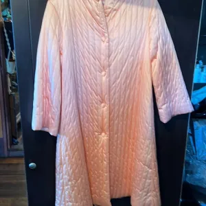 Vintage Vanity Fair ladies House robe
