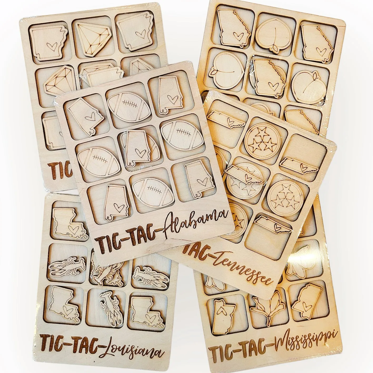 Wooden State Tic-Tac-Toe Game